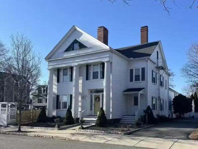 Apartment for rent in Beverly