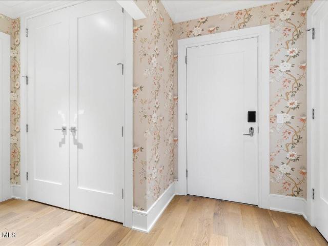 Condo for sale in Saratoga, New York
