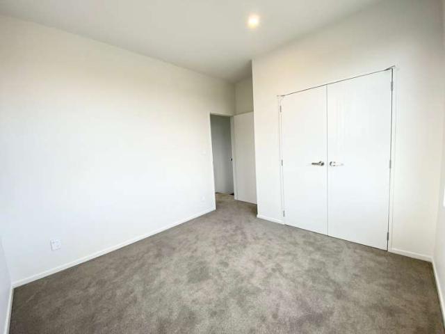 House for rent in Avondale