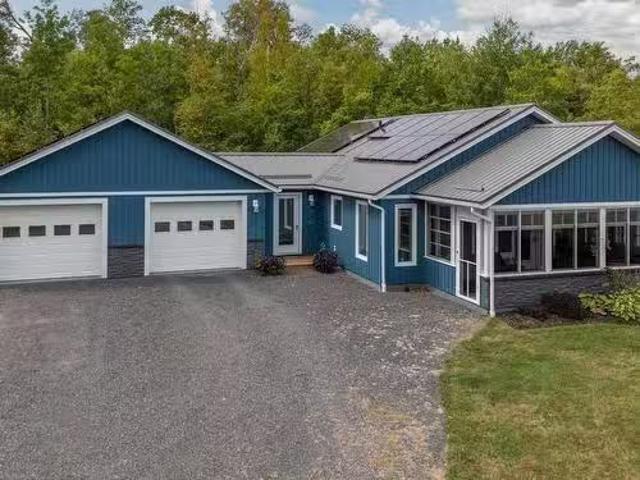 House for sale in Prince Edward Island