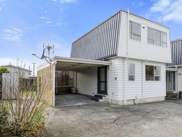 Townhouse for sale in Pauatahanui, Wellington