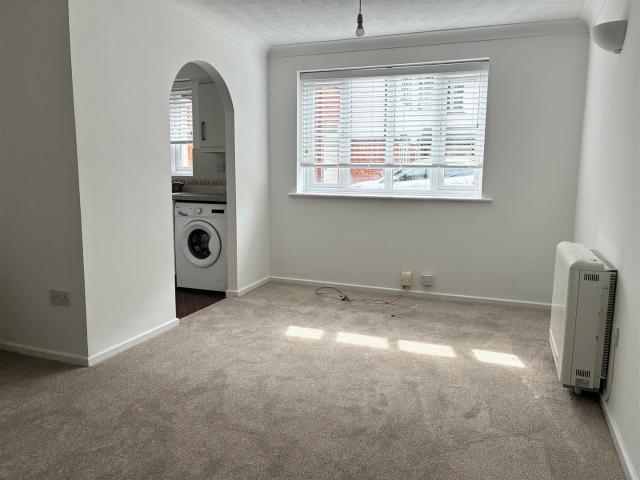 Apartment for rent in Kettlebrook, Staffordshire