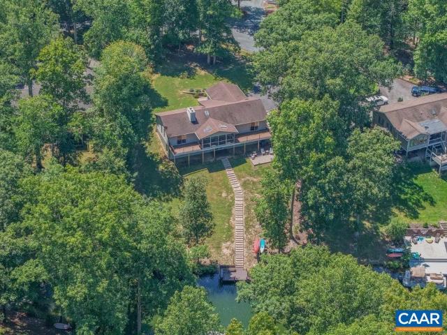 House for sale in Lake Monticello, Palmyra