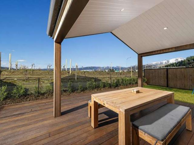 House for sale in Otakou