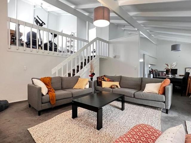 House for rent in Northcote Point, Kaipātiki