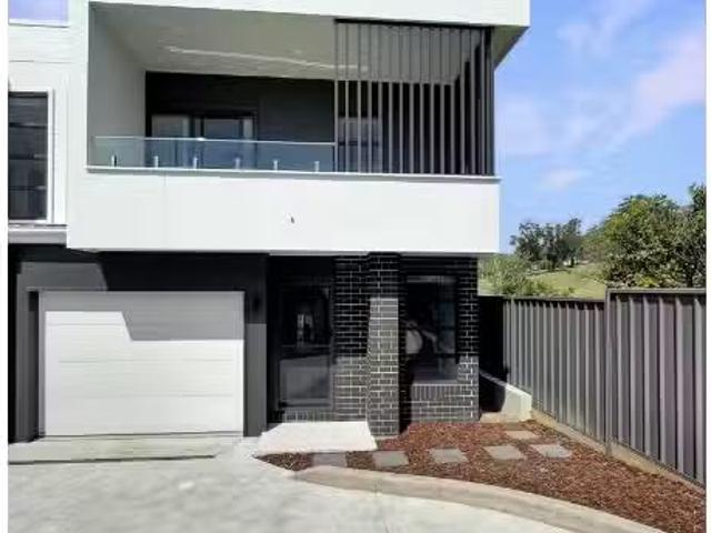 Apartment for rent in Newcastle, Newcastle-Maitland