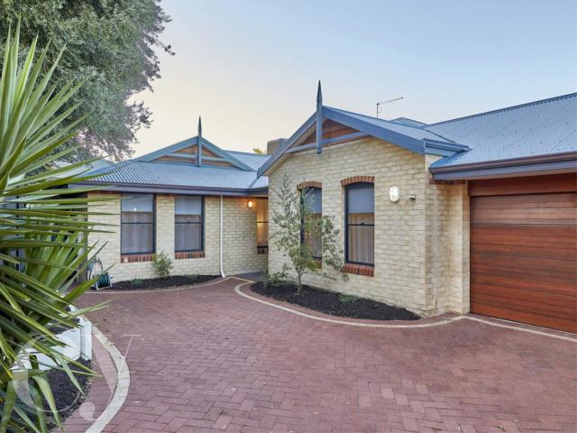 House for sale in Alfred Cove, Western Australia