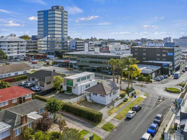 House for sale in Takapuna