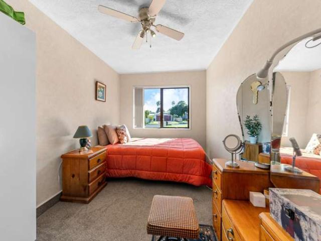 House for sale in Clarks