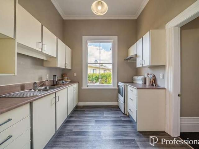 House for sale in Days Bay, Wellington