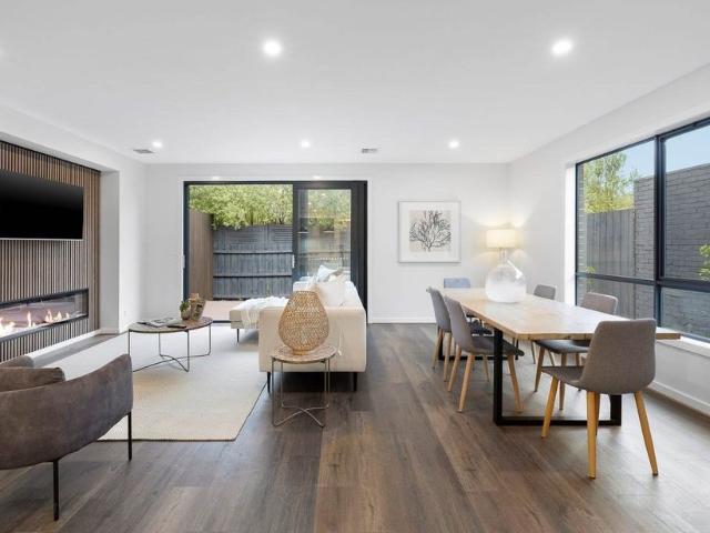Townhouse for rent in Bentleigh, Melbourne