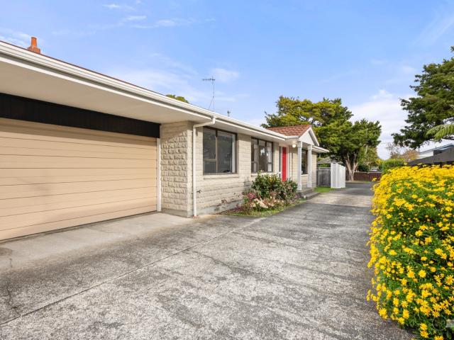 Townhouse for rent in Days Bay, Wellington