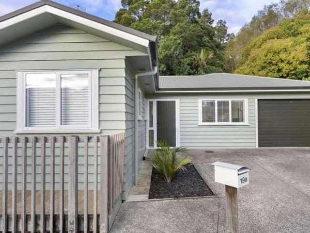House for sale in Paremoremo