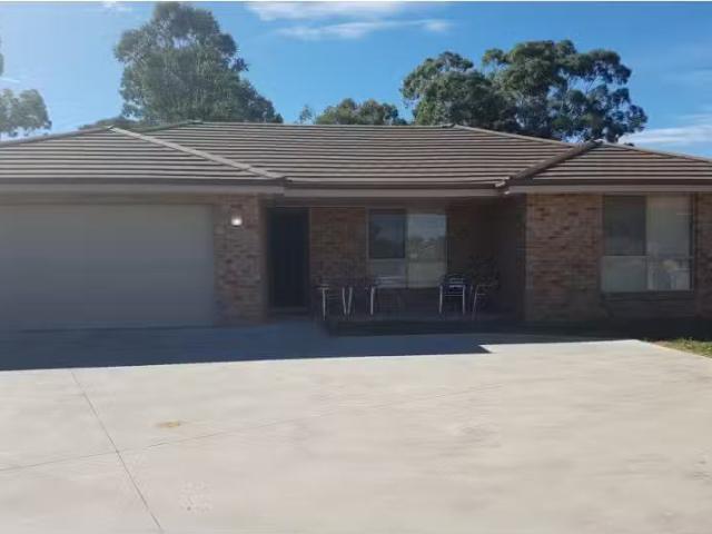 Apartment for rent in Piallamore, New South Wales