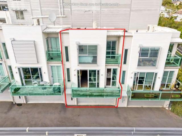Townhouse for sale in Grey Lynn
