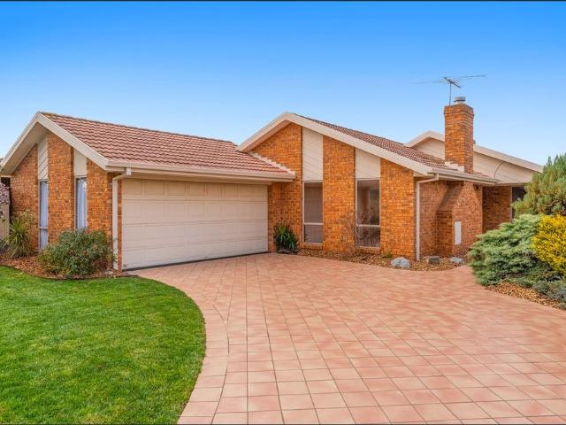 House for rent in Taylors Lakes, Victoria
