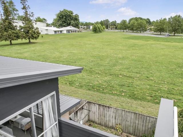 Apartment for rent in Northcote, Kaipātiki