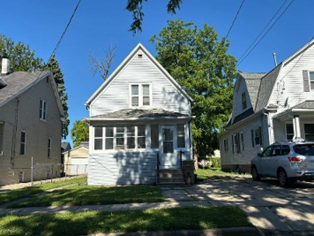 House for sale in Kenosha, Wisconsin