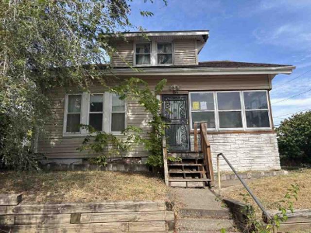 House for sale in Rock Island, Illinois