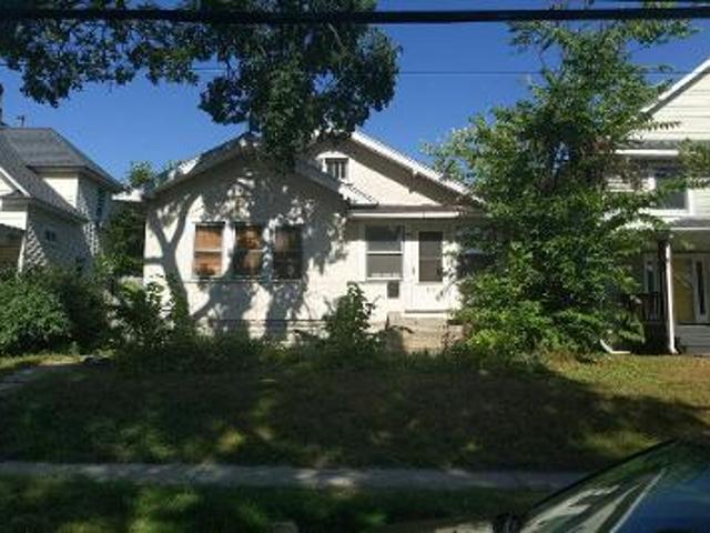 House for sale in Hennepin, Minnesota