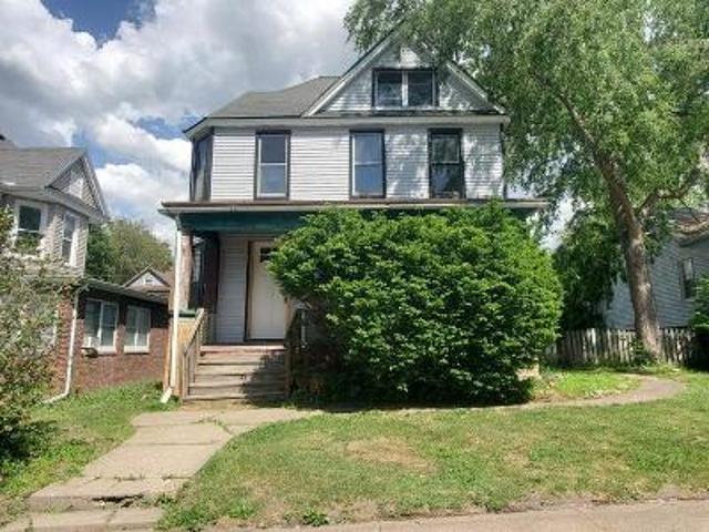 House for sale in Rock Island