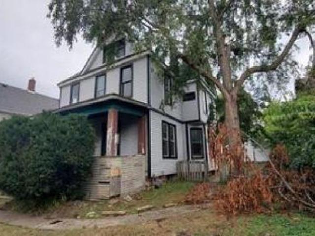 House for sale in Rock Island, Illinois