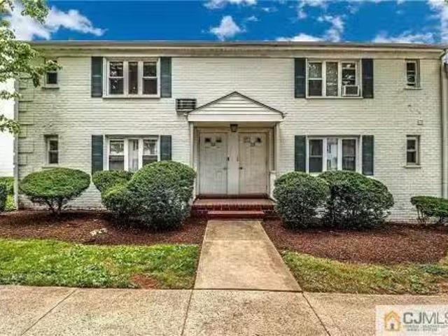 Condo for rent in Edison