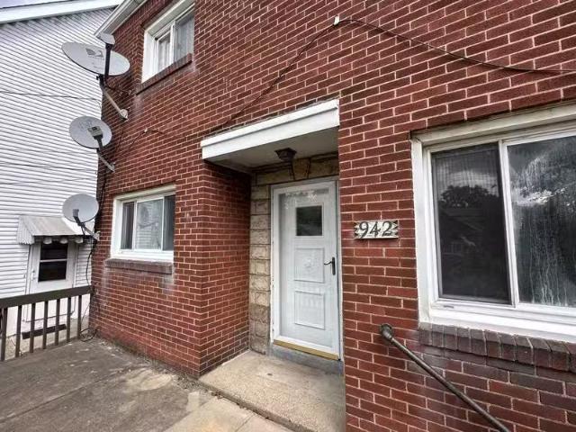 Condo for rent in Monroeville