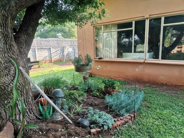 Property for sale in Hartbeespoort Dam Nature Reserve, North West