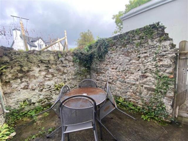 Terraced House to rent in Doagh, Ulster