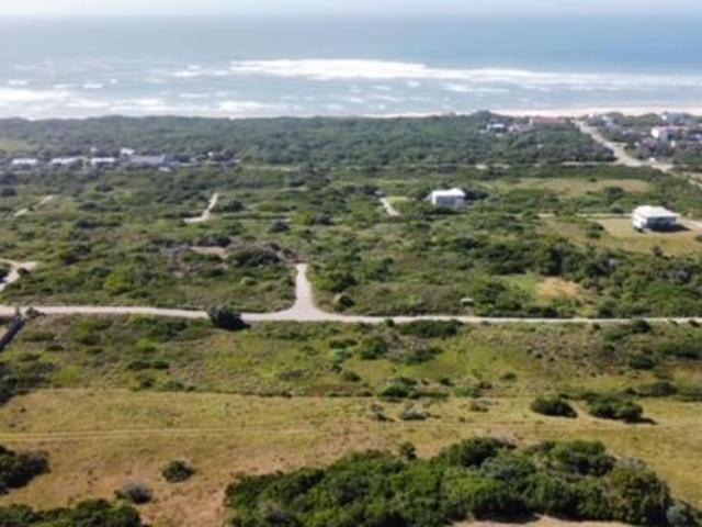 Property for sale in Bushmans River Mouth, Eastern Cape