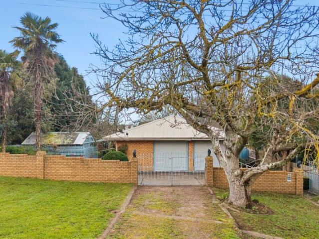 House for sale in Daylesford, Shire of Hepburn