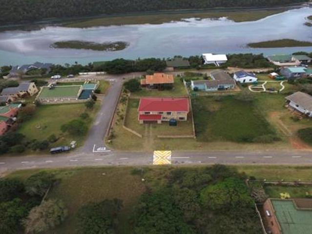 Property for sale in Bushmans River Mouth, Eastern Cape