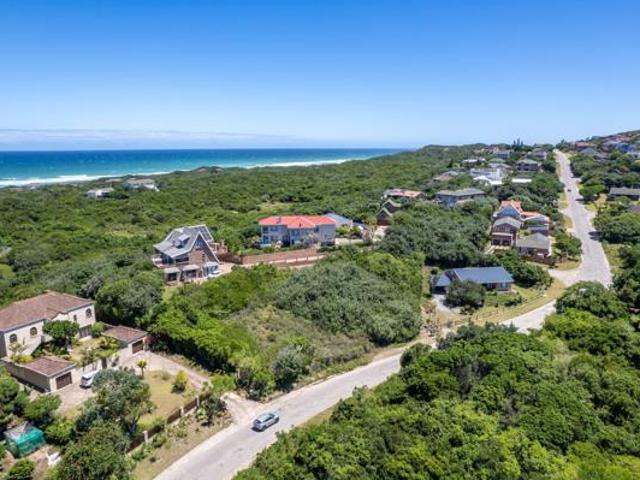 Property for sale in Bushmans River Mouth, Eastern Cape