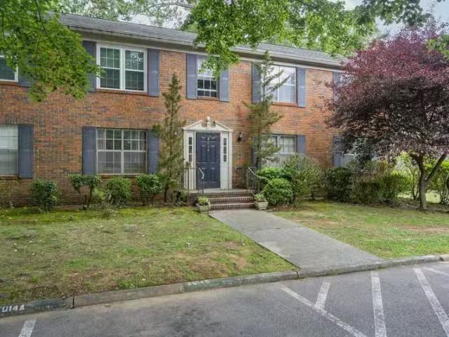 Condo for rent in Birmingham