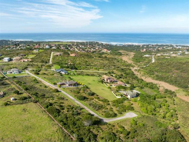 Property for sale in Bushmans River Mouth, Eastern Cape