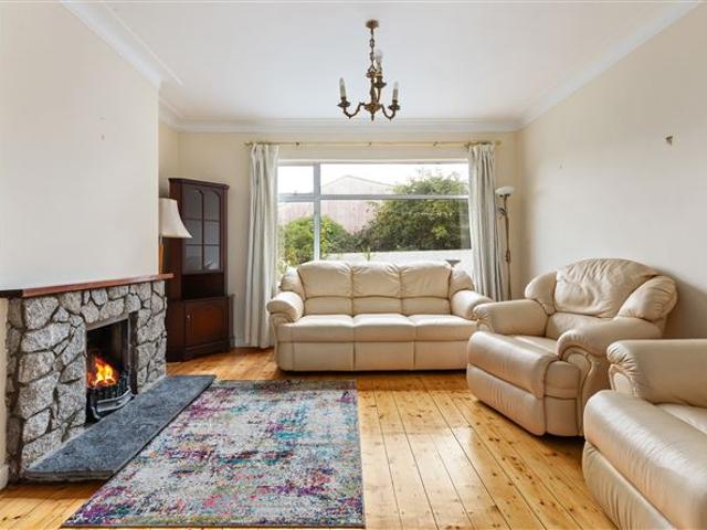 Detached House for sale in Dun Laoghaire, North Tipperary