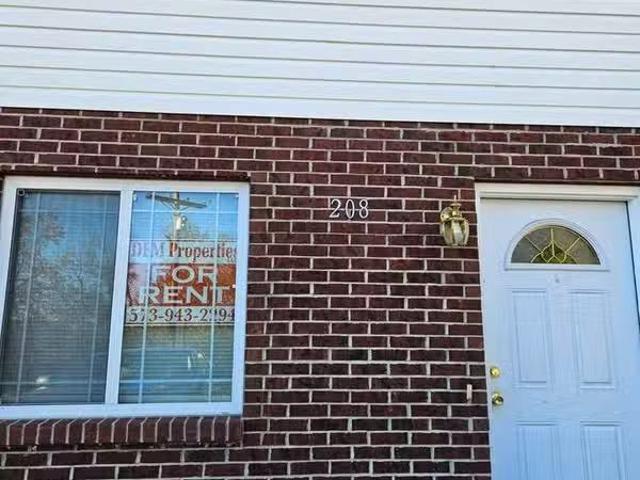 Condo for rent in Fulton