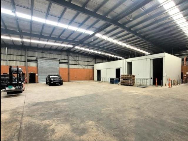 Warehouse for rent in Campbellfield, Victoria