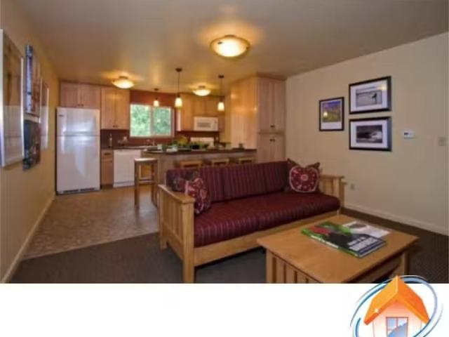 Condo for rent in Eureka