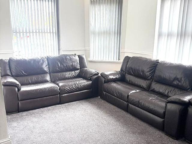 Apartment for rent in Falcon Lodge, Wales
