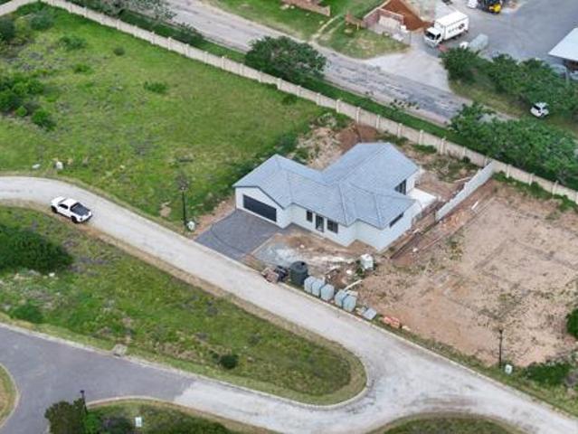 Property for sale in Bushmans River Mouth, Eastern Cape