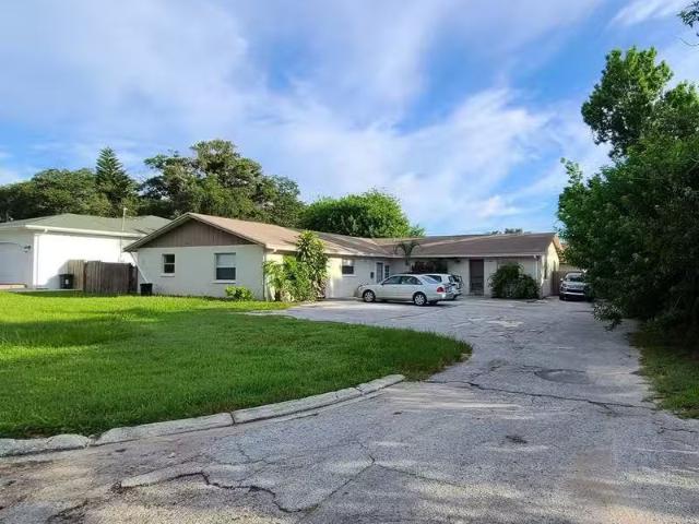 Condo for rent in Largo