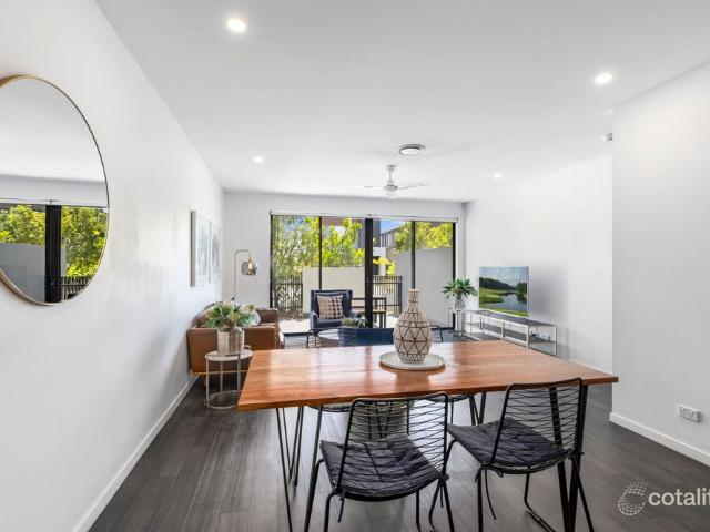 Townhouse for rent in Fernbrook, Queensland