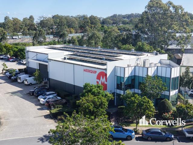 Warehouse for rent in Toombul, Queensland