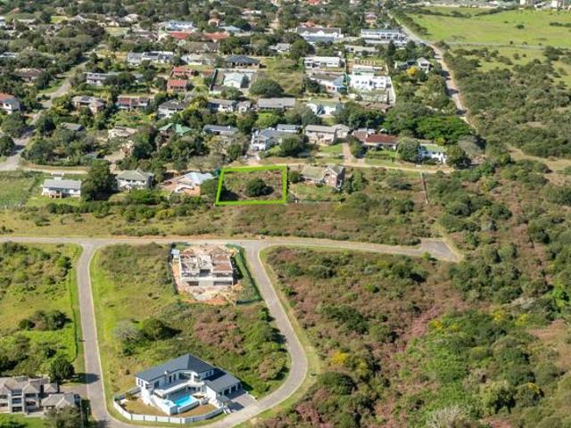 Property for sale in Bushmans River Mouth, Eastern Cape