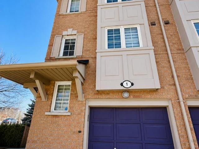 Condo for sale in Mississauga, Ontario