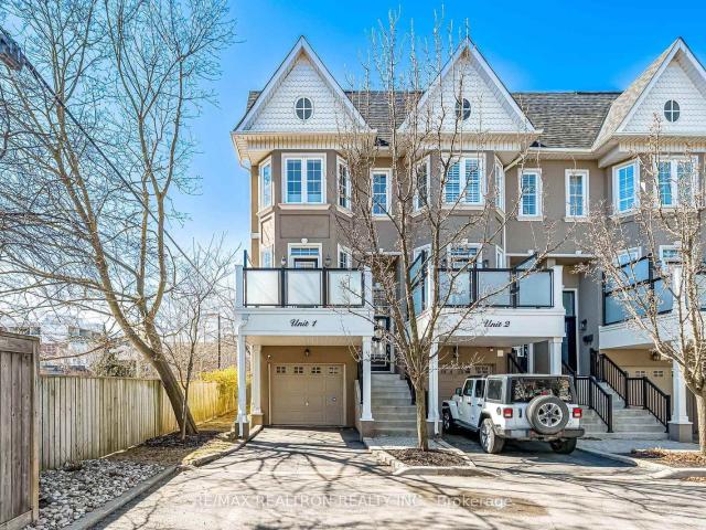 Townhouse for sale in Woburn, Ontario