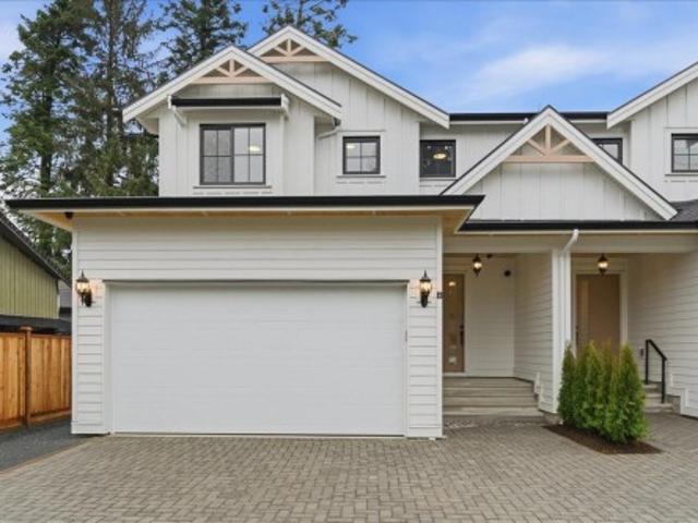 Duplex for sale in Maple Ridge, British Columbia