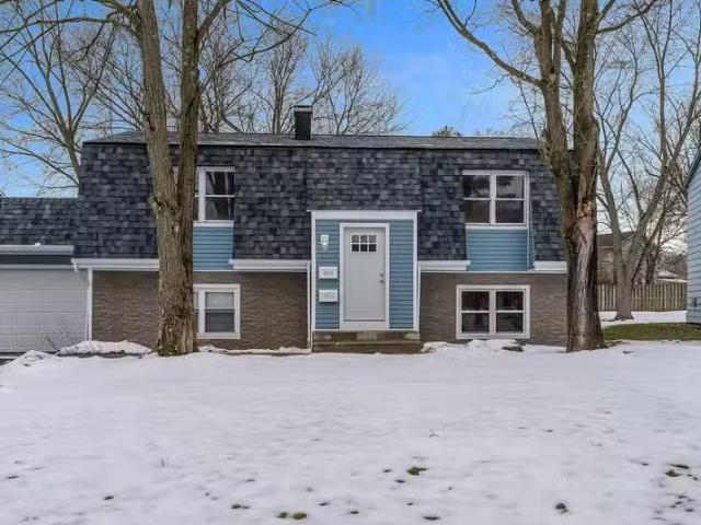 House for rent in Youngstown